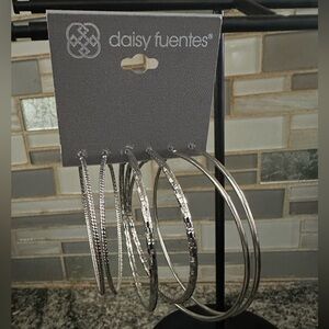 Daisy Fuentes Shimmering Silver earrings NWOT Collection